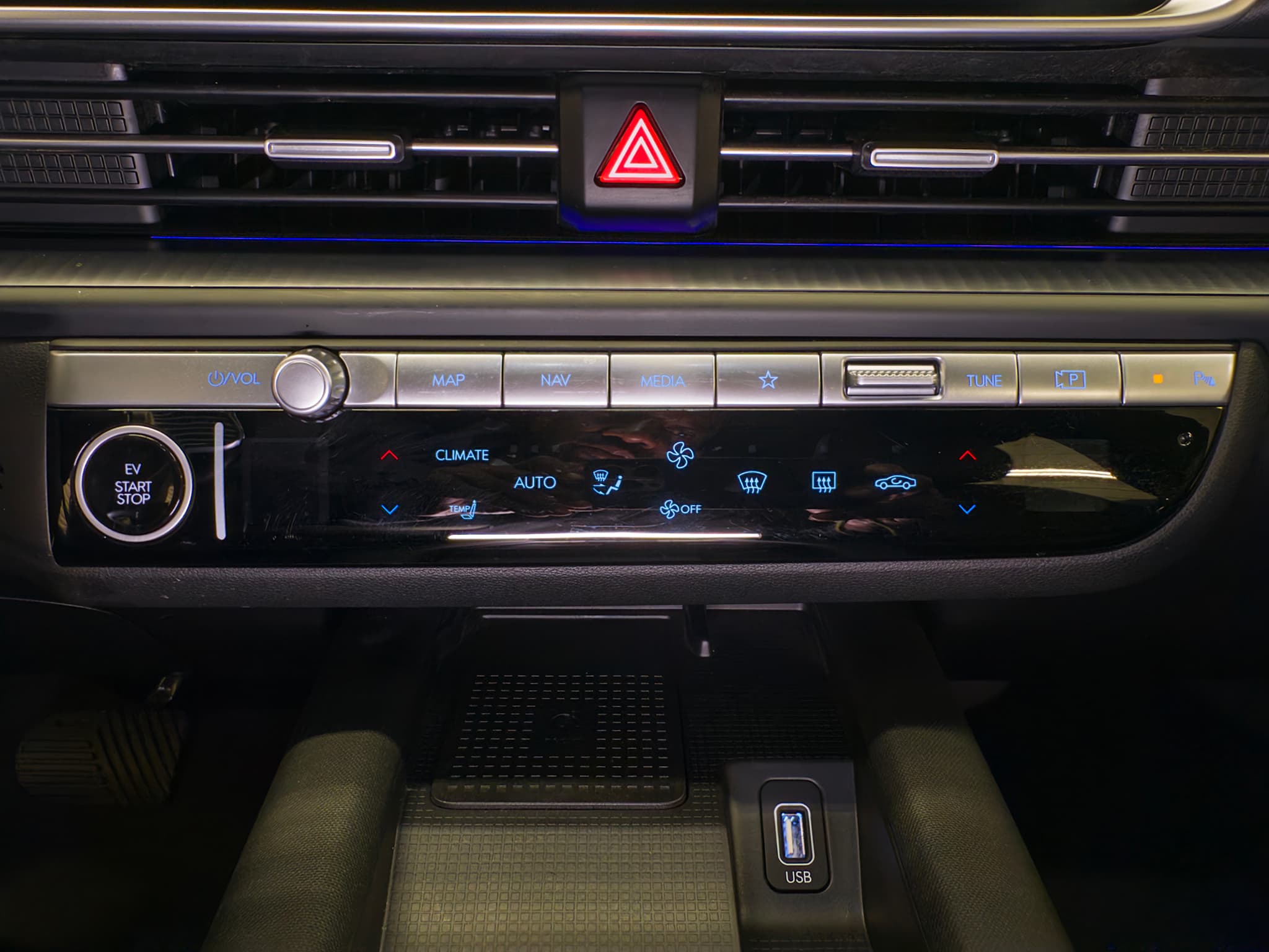 2023 Hyundai IONIQ 6 view 20