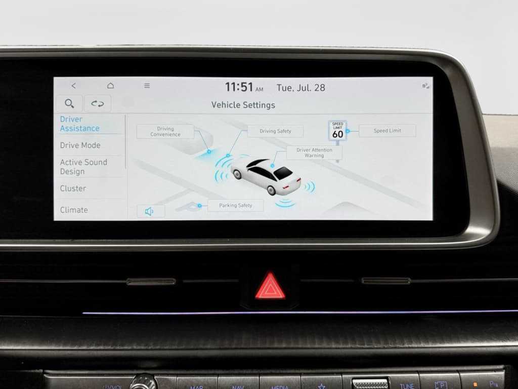 2023 Hyundai IONIQ 6 view 11