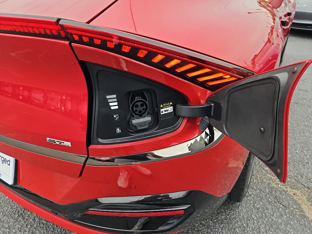 2022 Kia EV6 view 5