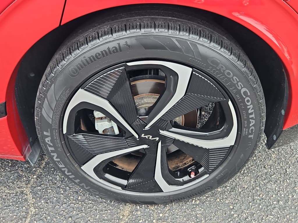 2022 Kia EV6 view 31