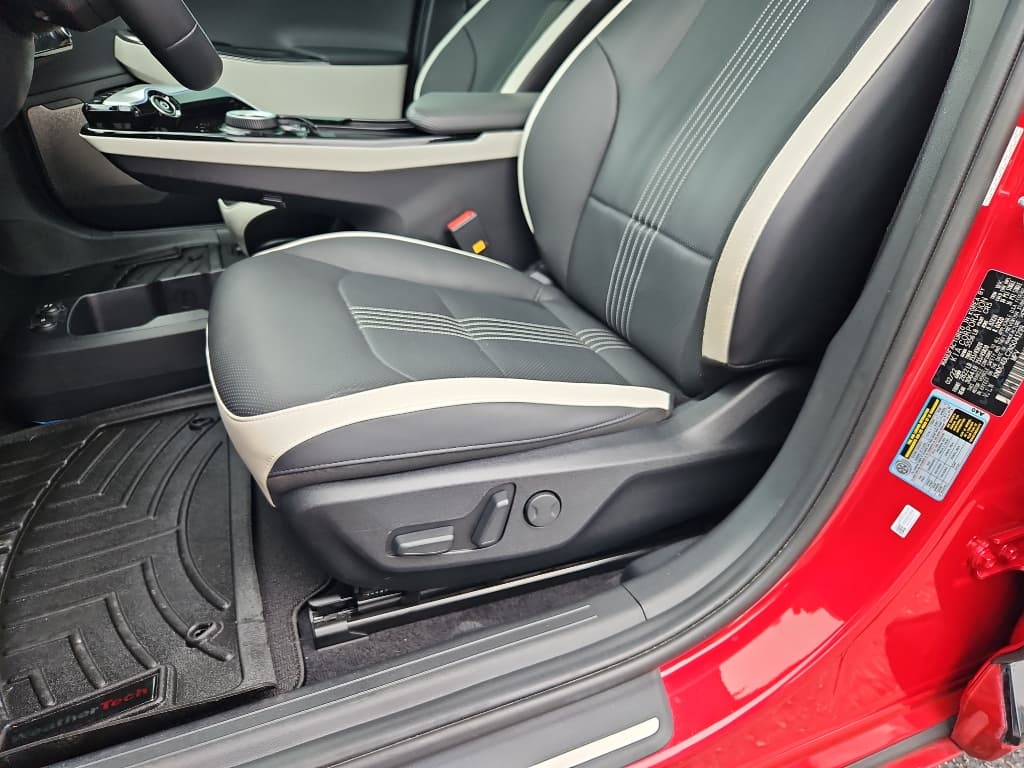 2022 Kia EV6 view 7