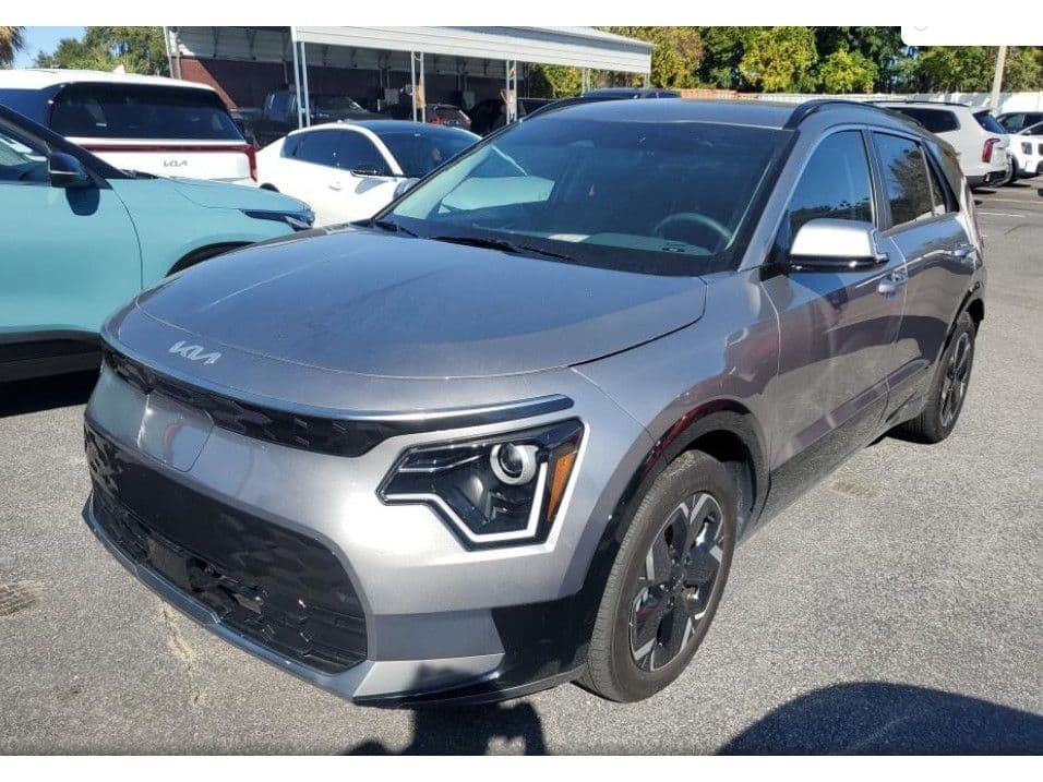 2023 Kia Niro EV view 1