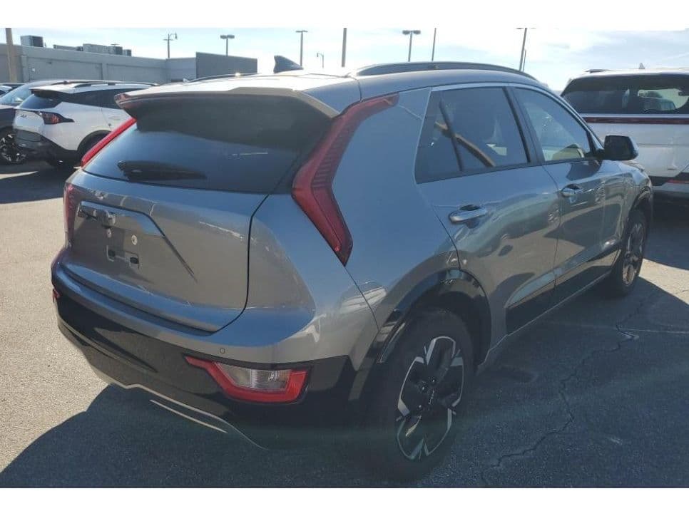2023 Kia Niro EV view 2