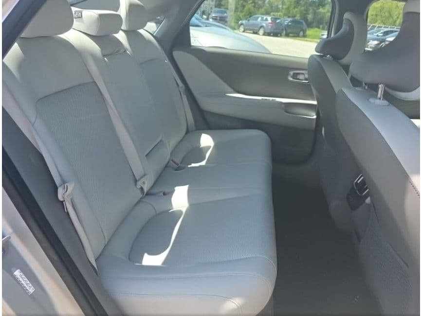 2023 Hyundai IONIQ 6 view 6