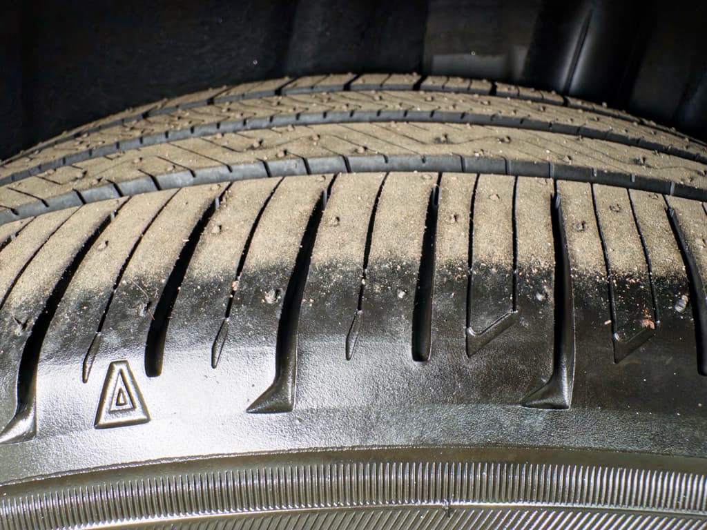 2025 Toyota Prius Prime view 32