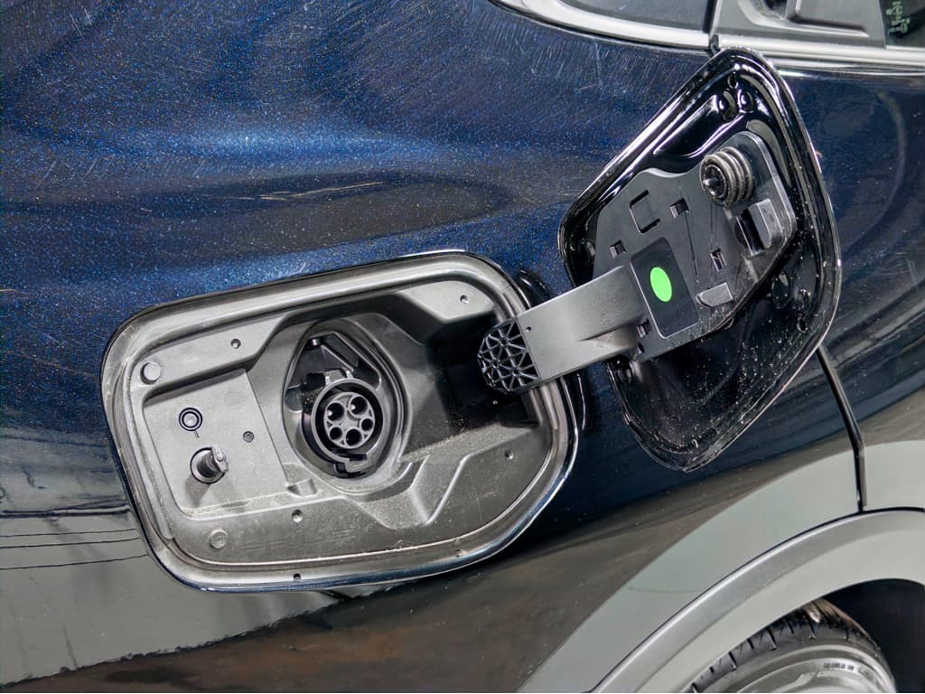 2025 Toyota Prius Prime view 5