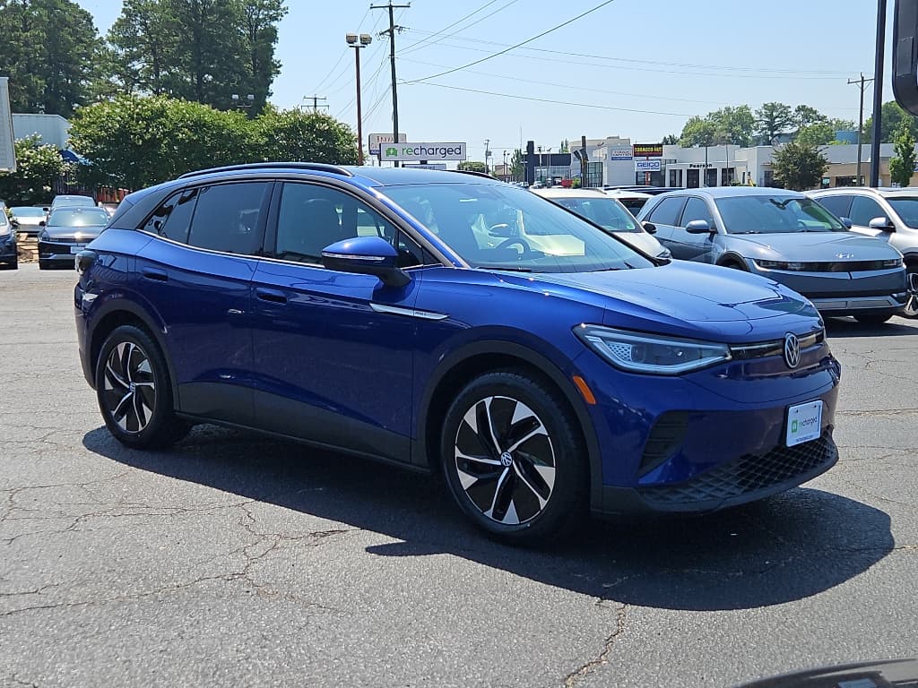 2021 Volkswagen ID.4 view 4