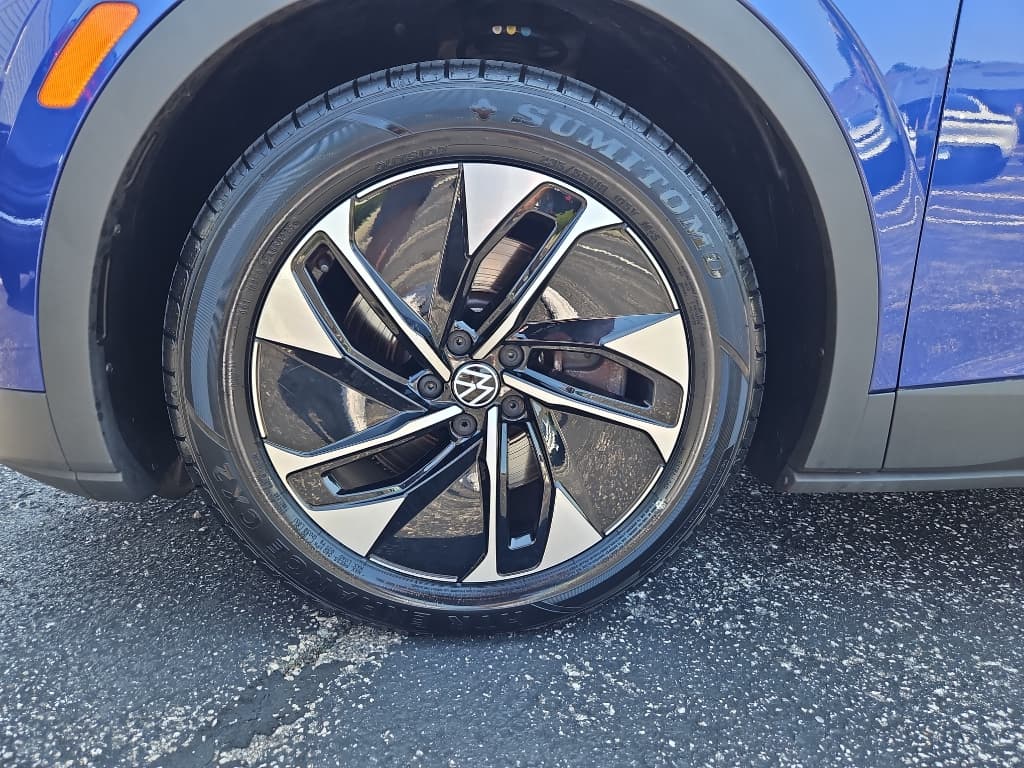 2021 Volkswagen ID.4 view 26