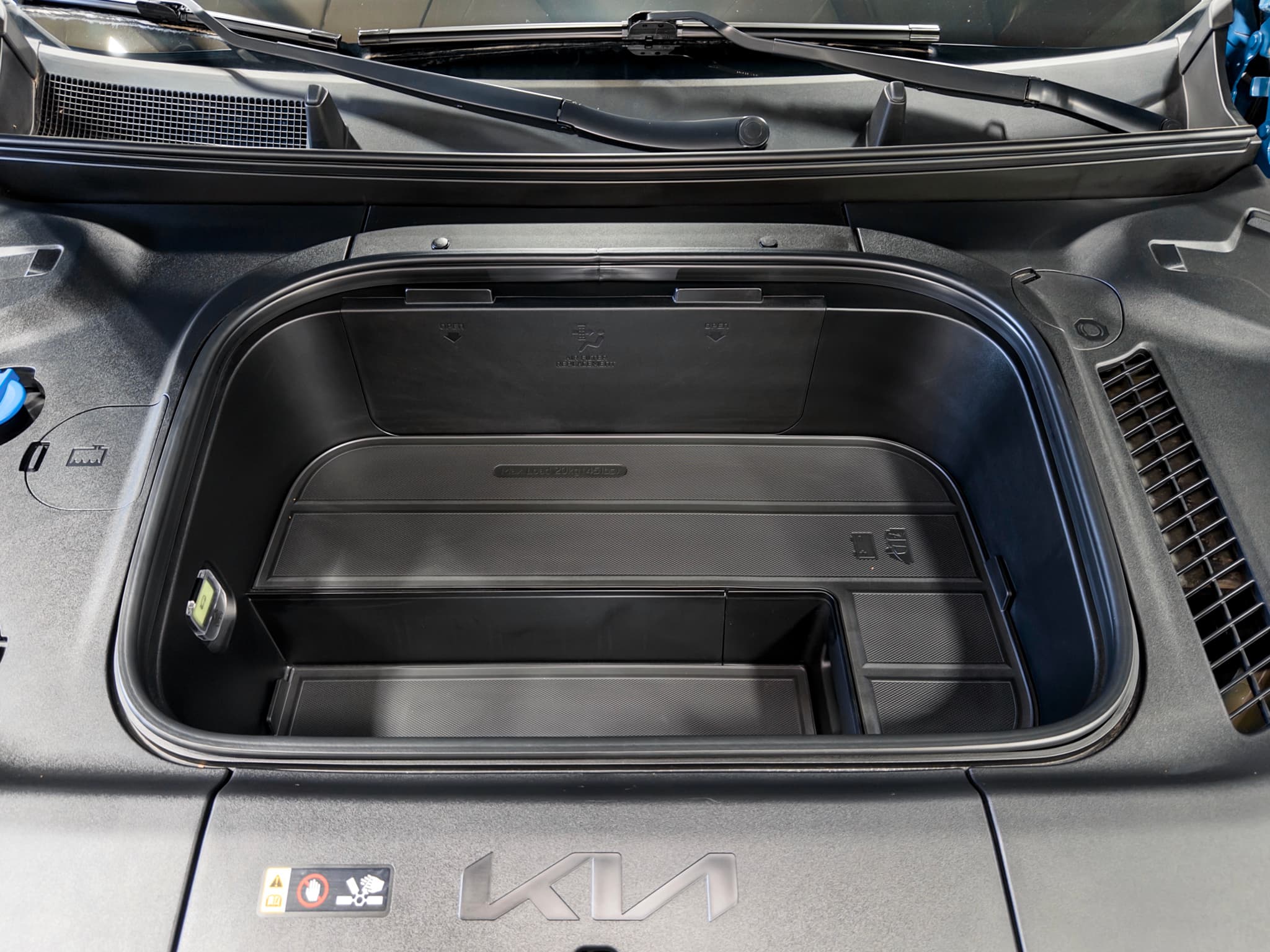 2024 Kia EV9 view 26