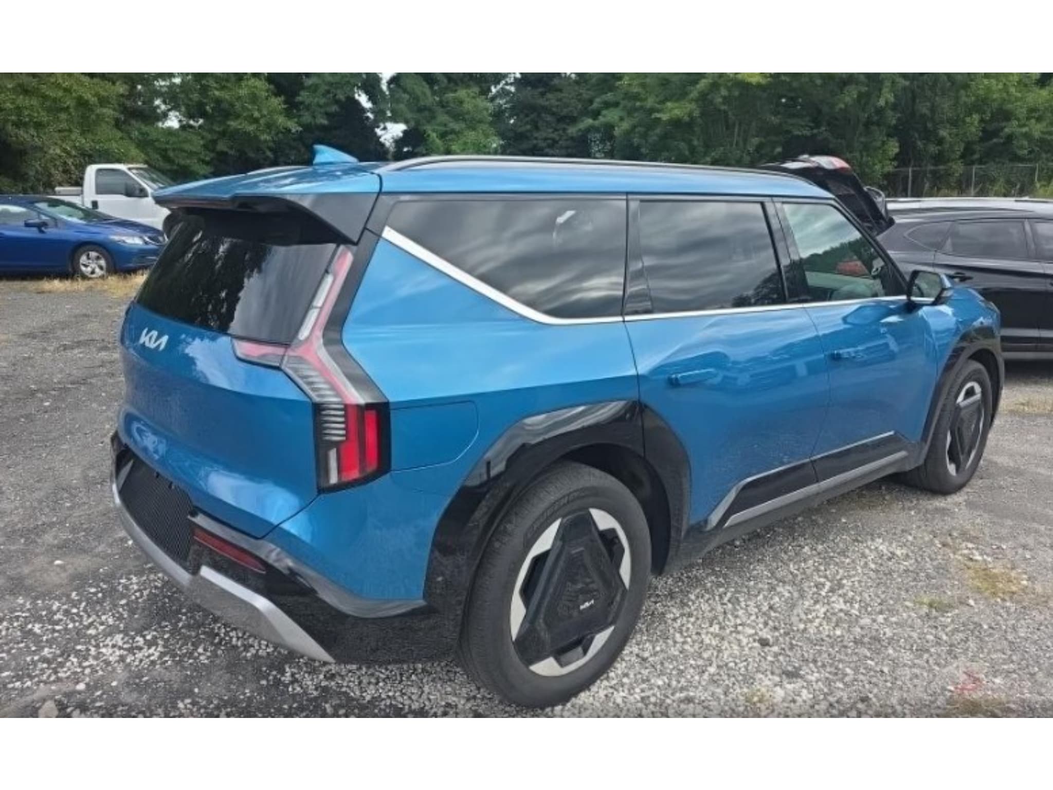 2024 Kia EV9 view 4