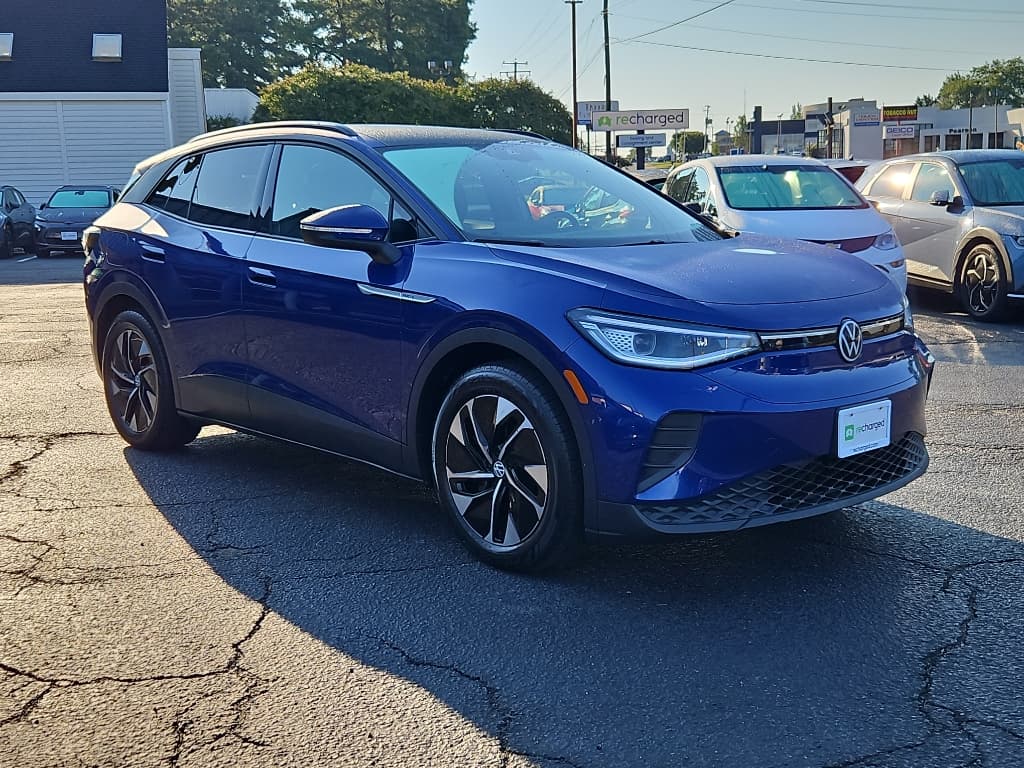 2021 Volkswagen ID.4 view 4