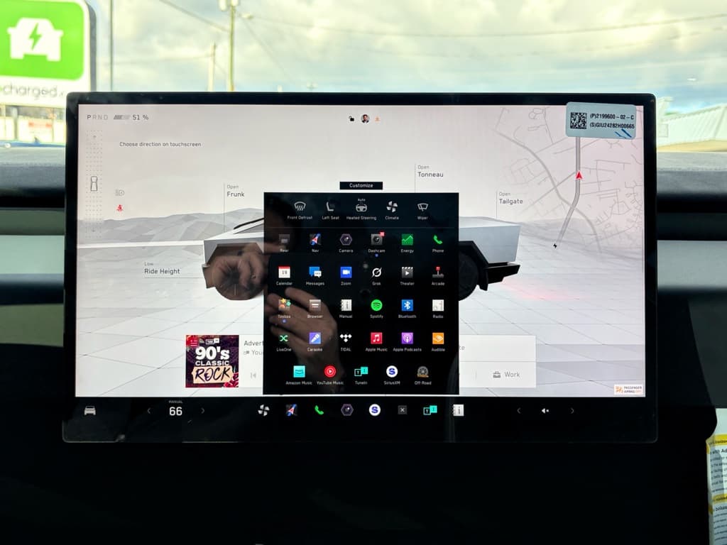 2024 Tesla Cybertruck view 12