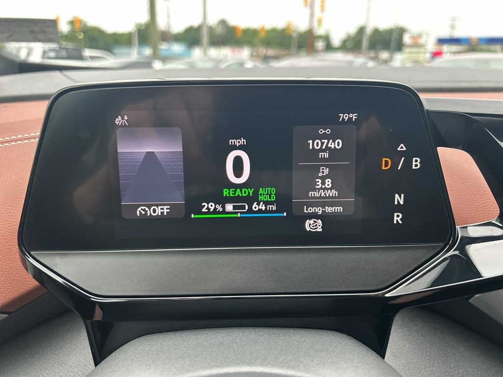 2021 Volkswagen ID.4 view 9