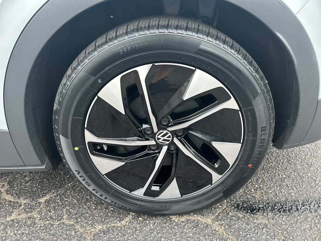 2021 Volkswagen ID.4 view 29