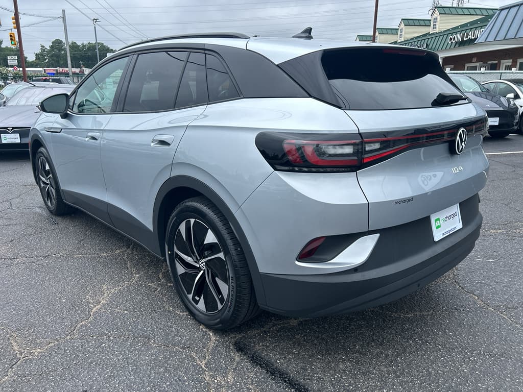 2021 Volkswagen ID.4 view 2