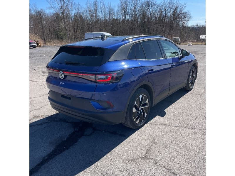2021 Volkswagen ID.4 view 3