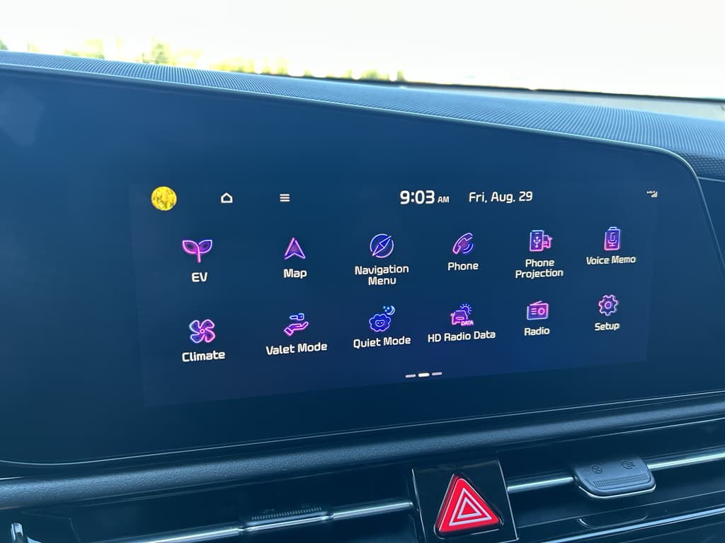 2023 Kia Niro EV view 12