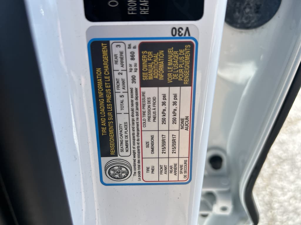 2023 Kia Niro EV view 21
