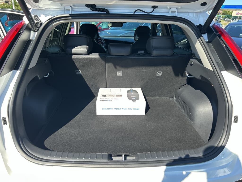 2023 Kia Niro EV view 20