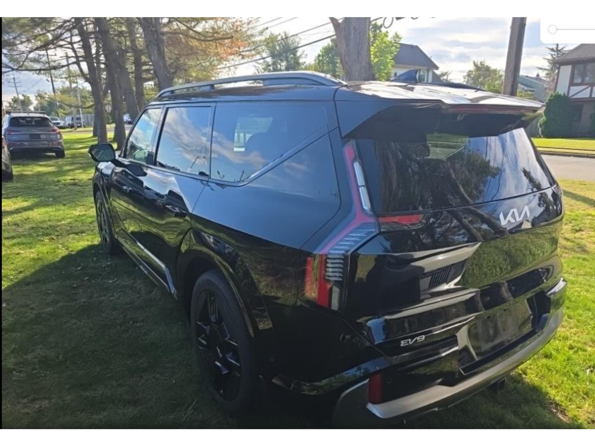 2024 Kia EV9 view 2