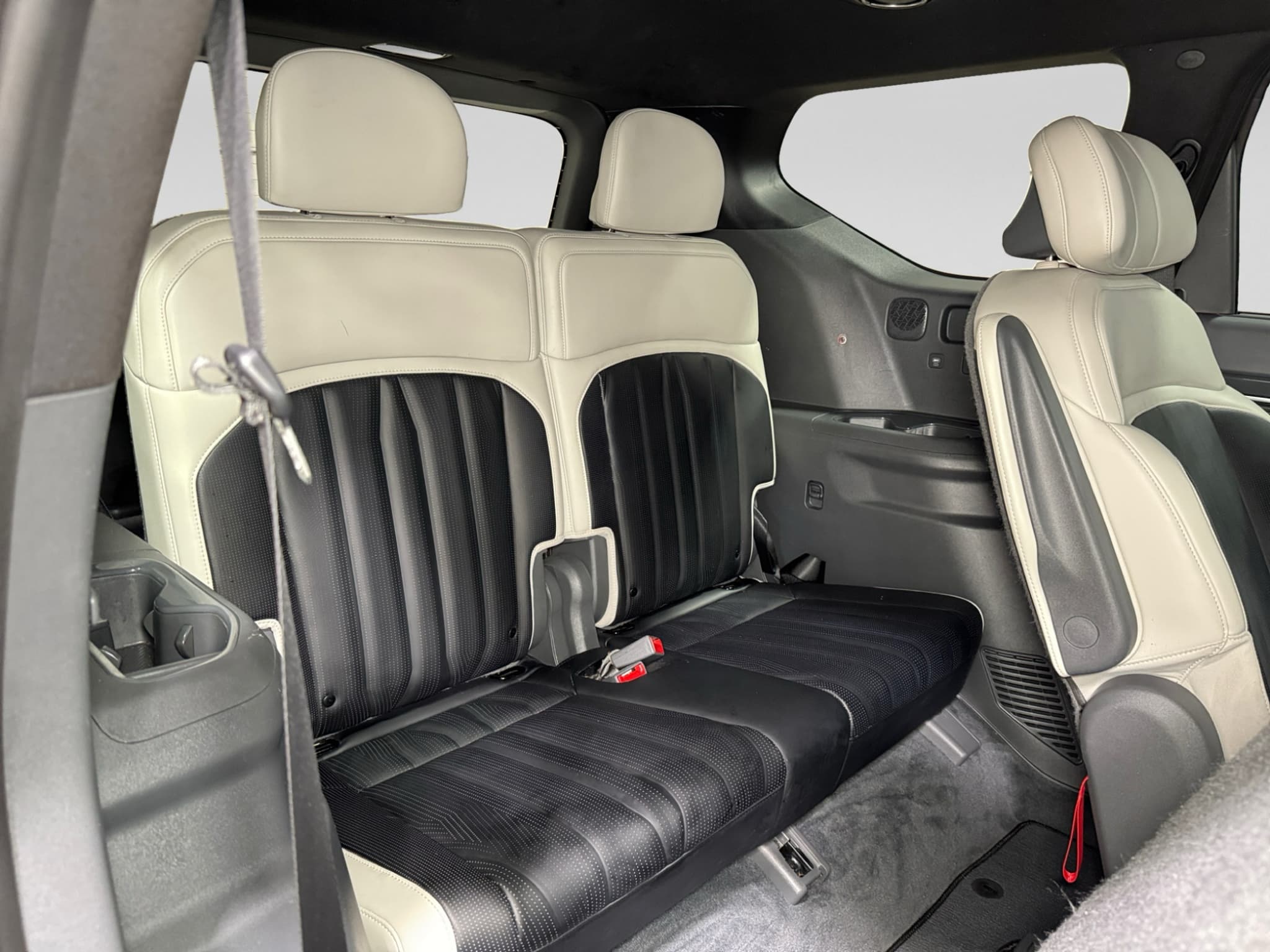 2024 Kia EV9 view 24