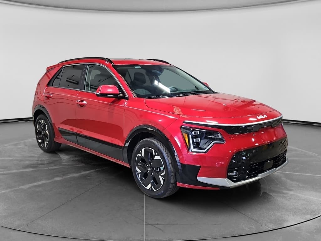 2023 Kia Niro EV view 4