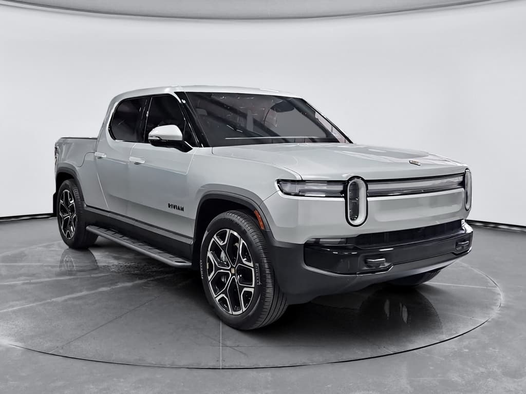 2026 Rivian R1T view 4