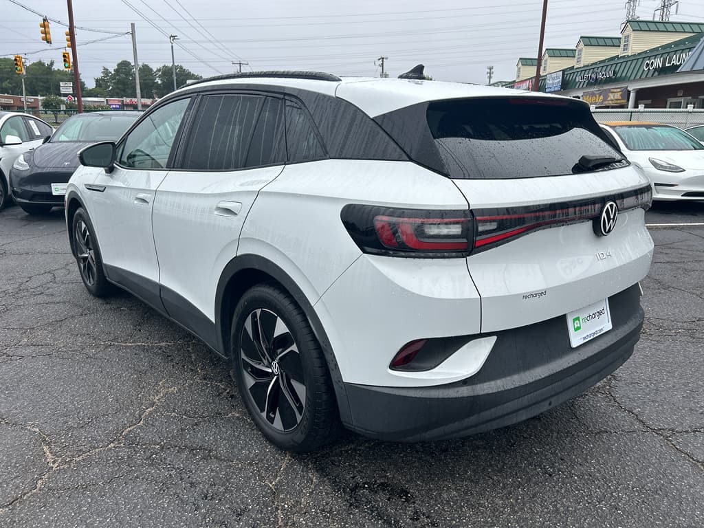 2021 Volkswagen ID.4 view 2
