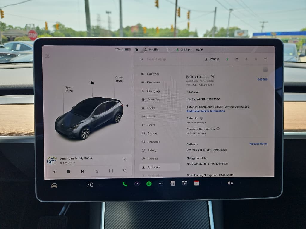 2020 Tesla Model Y view 9