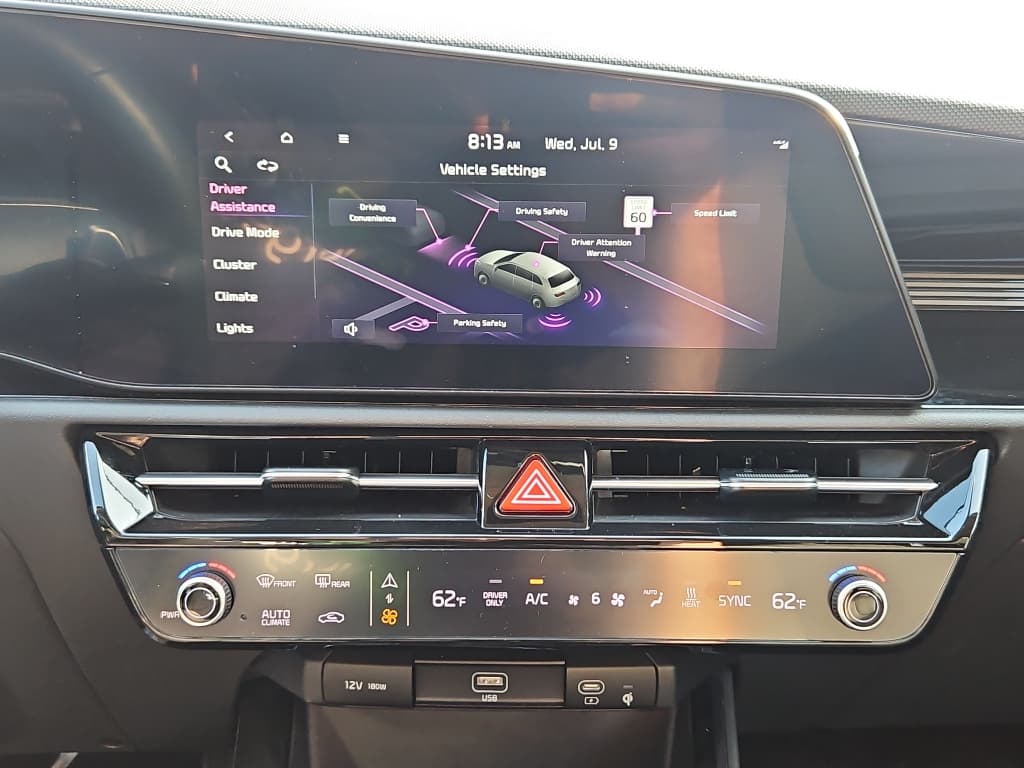 2023 Kia Niro EV view 12