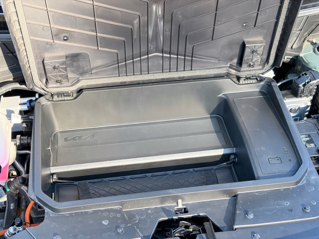 2023 Kia Niro EV view 26