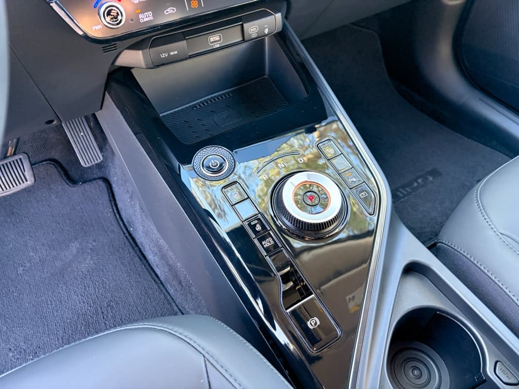 2023 Kia Niro EV view 20