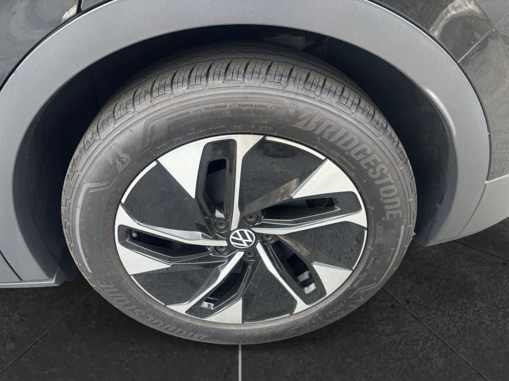 2022 Volkswagen ID.4 view 14