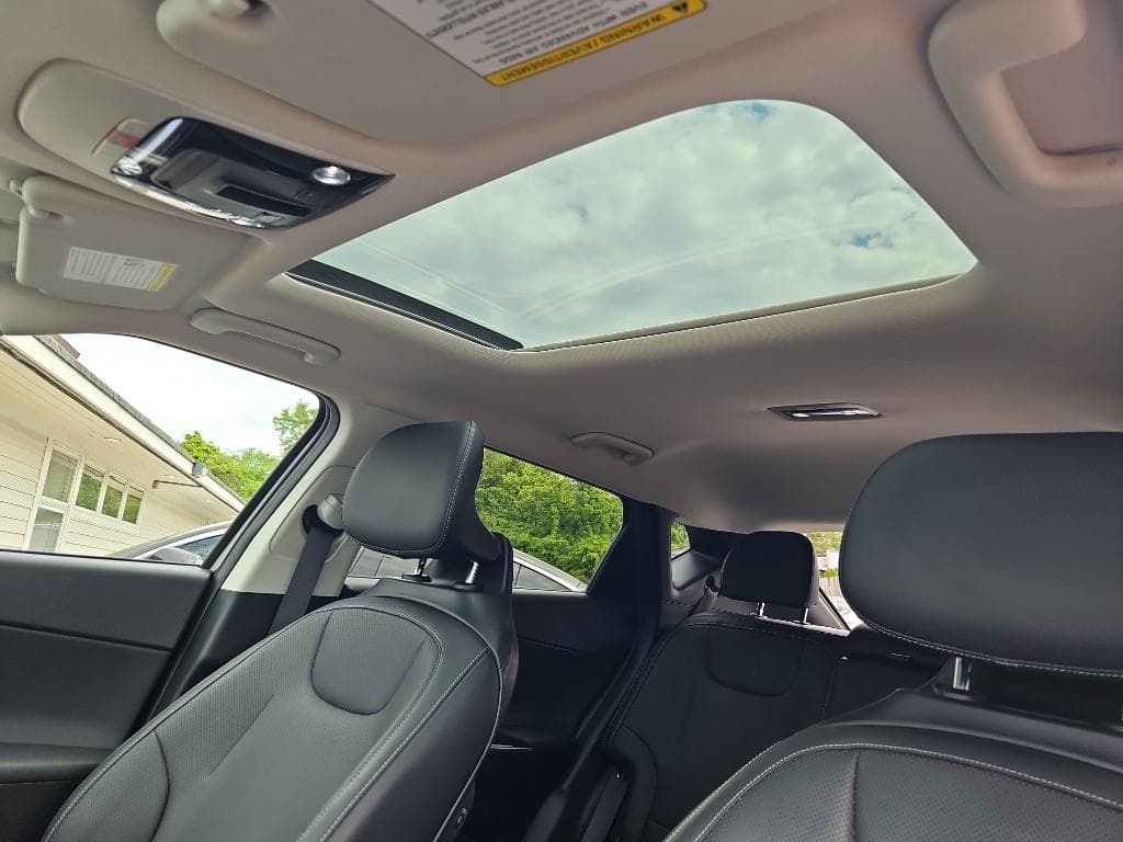 2022 Kia EV6 view 20