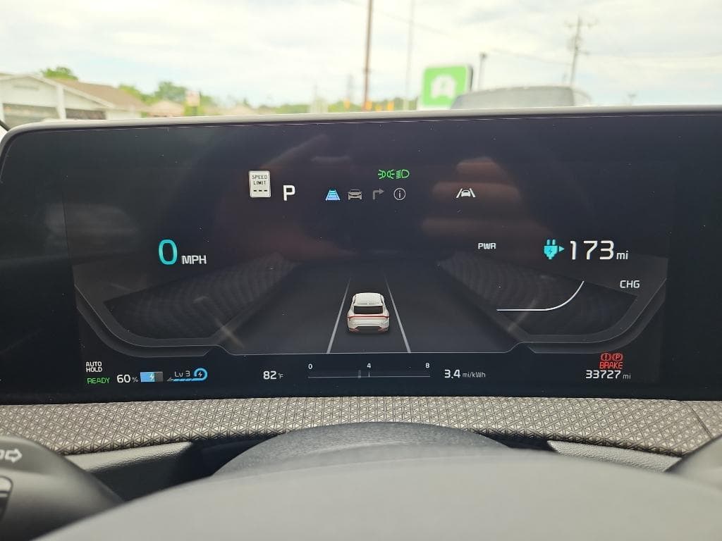 2022 Kia EV6 view 9