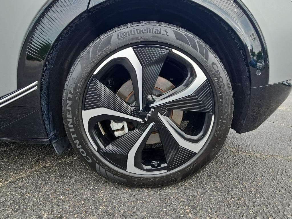 2022 Kia EV6 view 27
