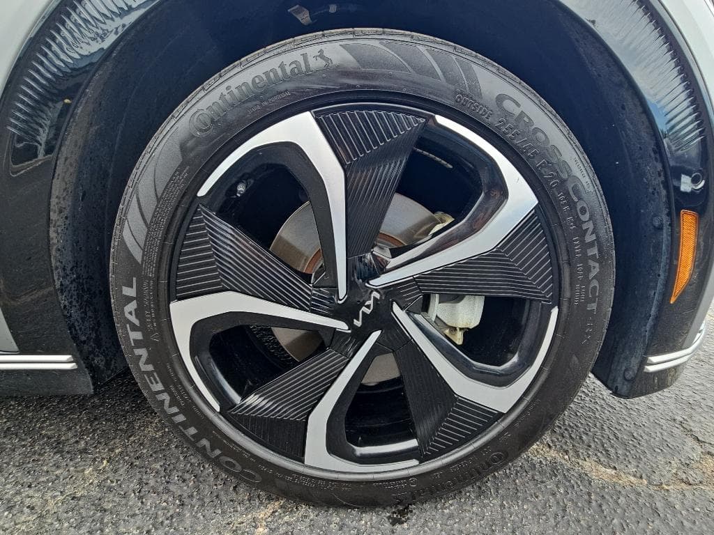 2022 Kia EV6 view 31