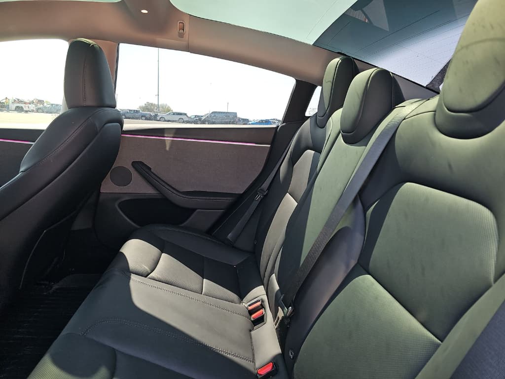 2025 Tesla Model 3 view 6