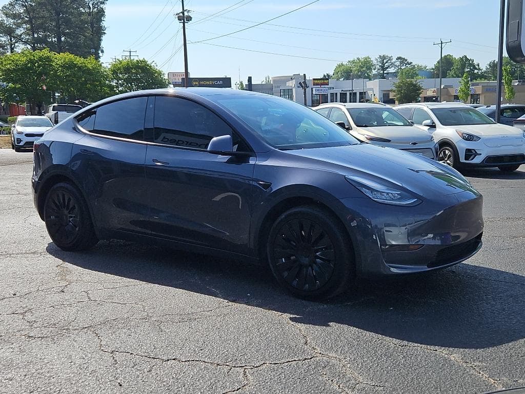 2020 Tesla Model Y view 4
