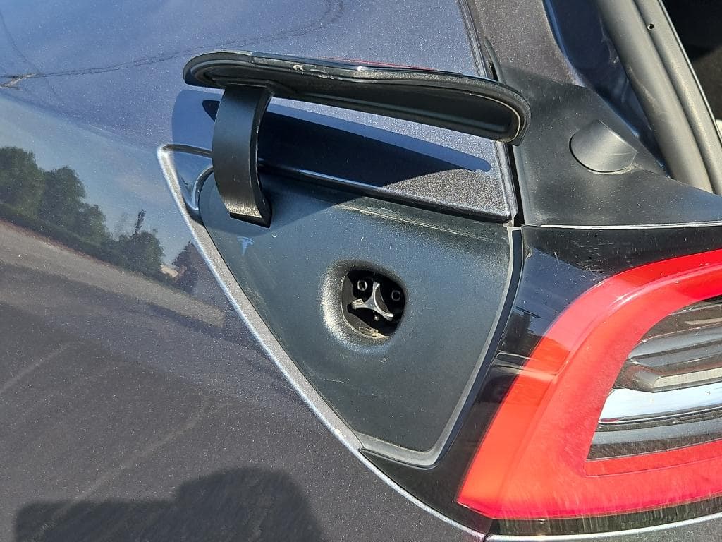 2020 Tesla Model Y view 5