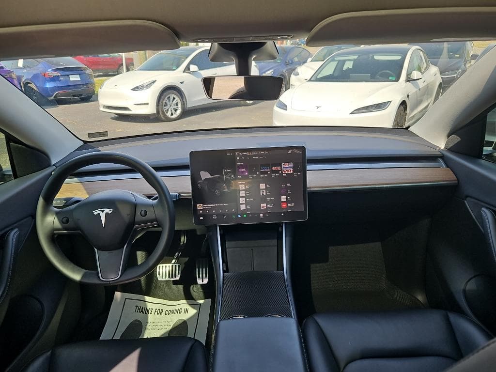 2020 Tesla Model Y view 13