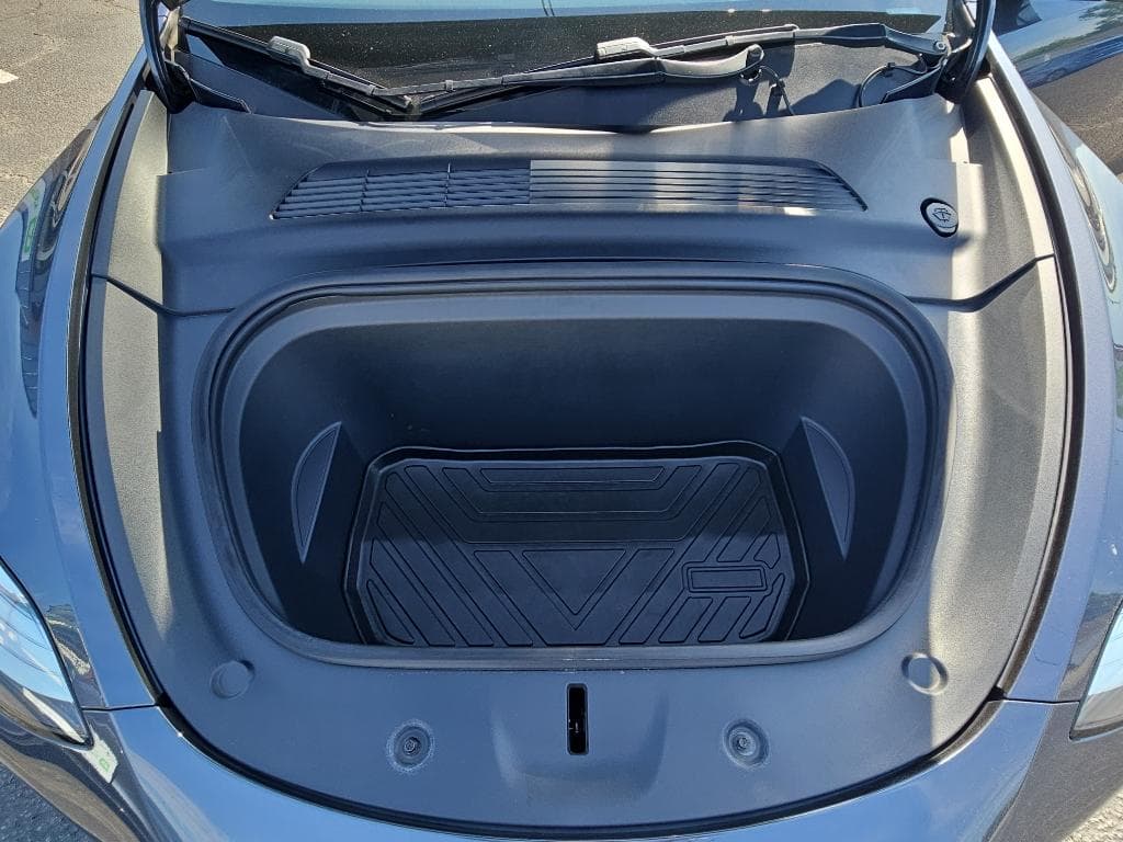2020 Tesla Model Y view 18