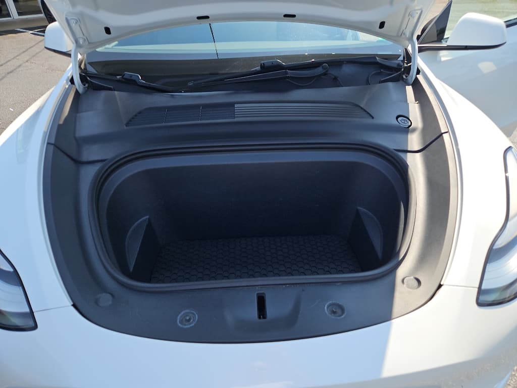 2020 Tesla Model Y view 21