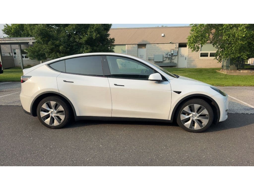 2020 Tesla Model Y view 5