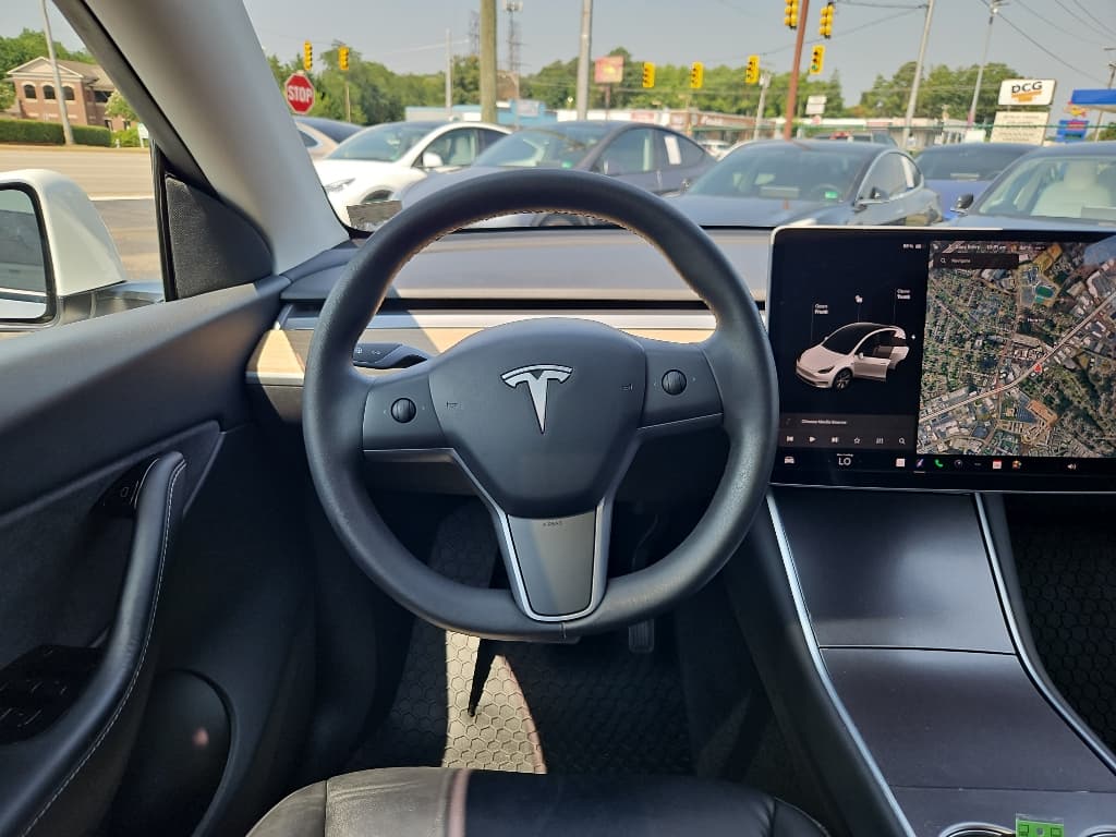 2020 Tesla Model Y view 8