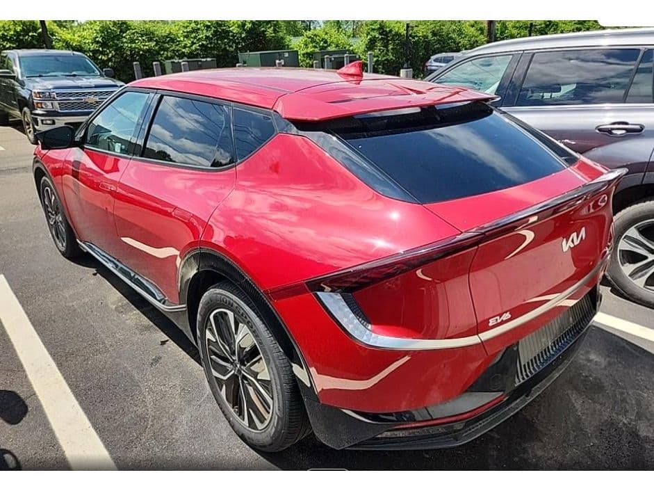 2022 Kia EV6 view 2