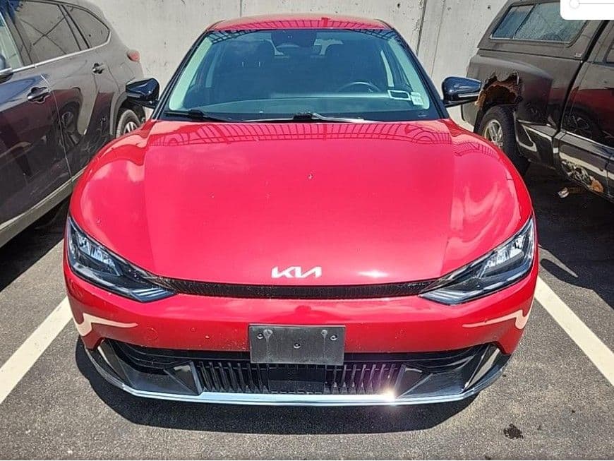 2022 Kia EV6 view 6