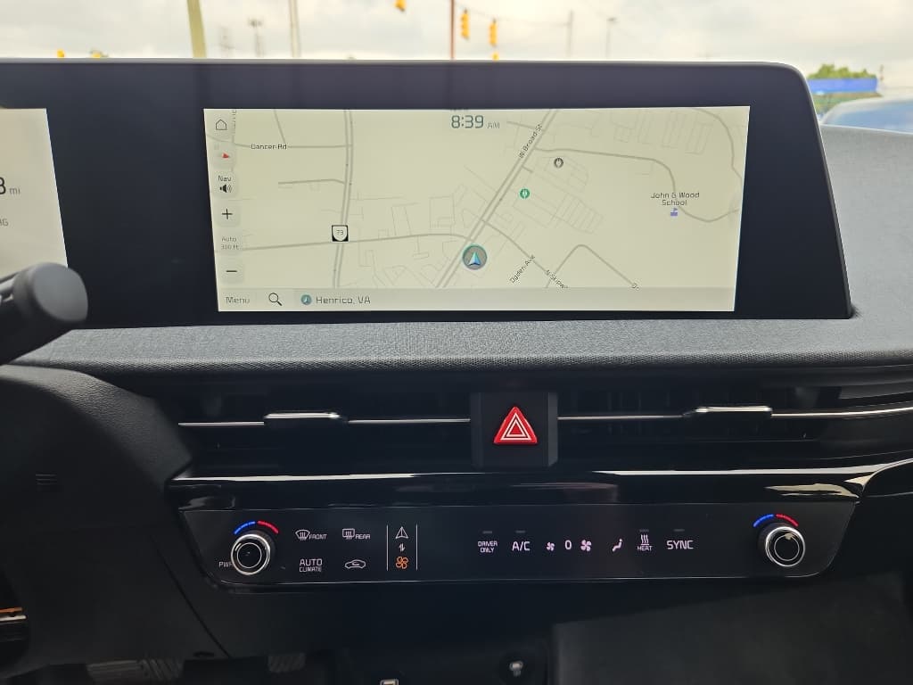 2022 Kia EV6 view 13