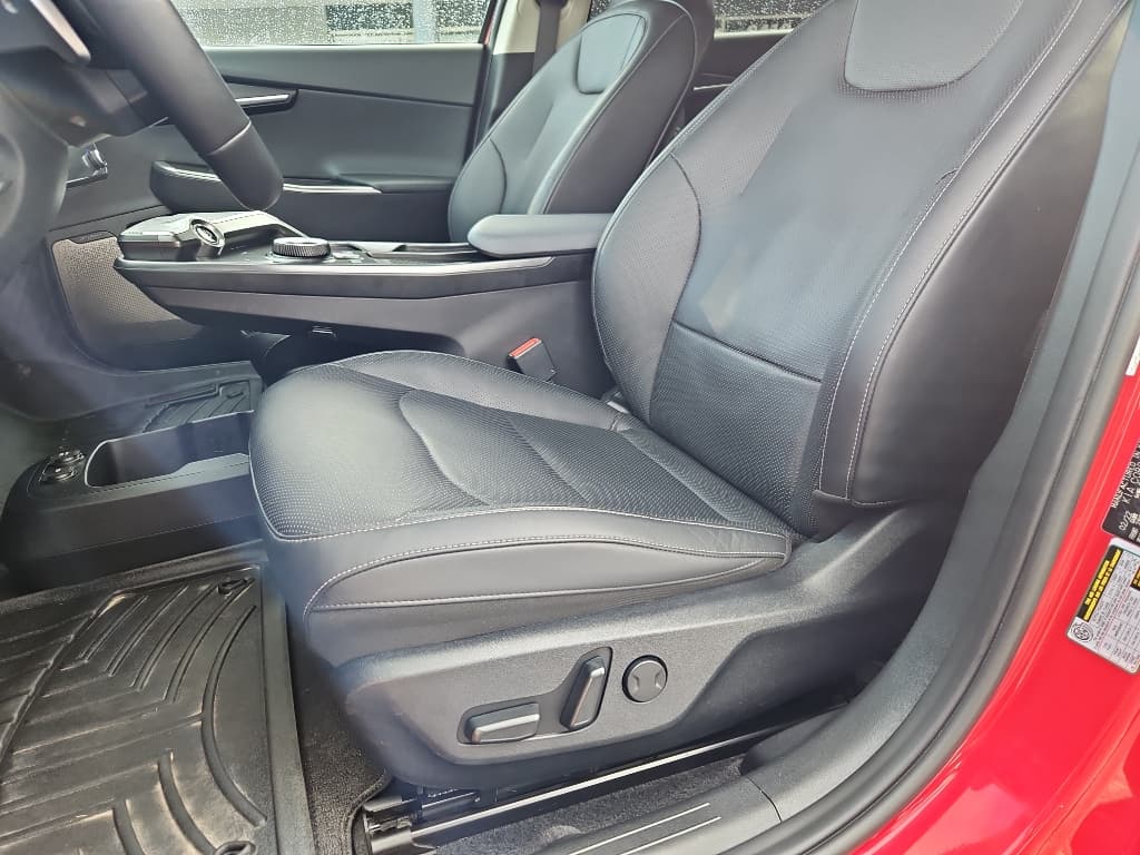 2022 Kia EV6 view 7