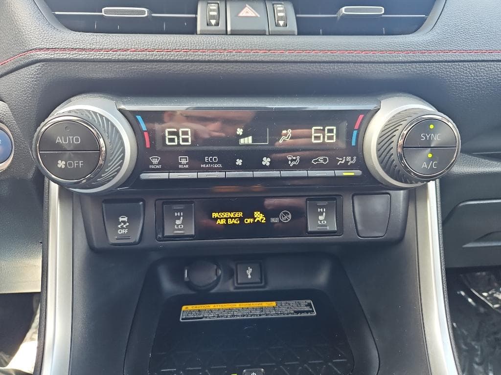 2021 Toyota RAV4 Prime view 11